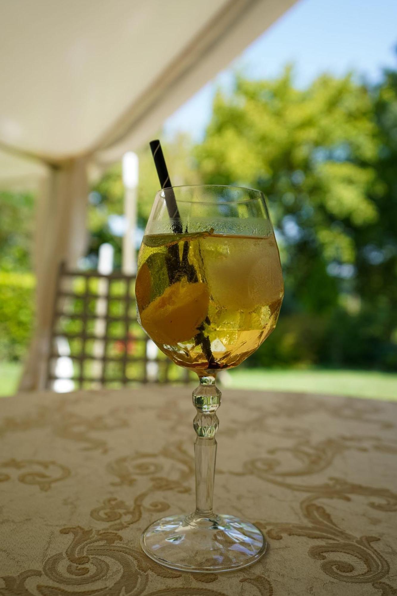 Hotel & Spa L'Antico Forziere Дерута Екстер'єр фото